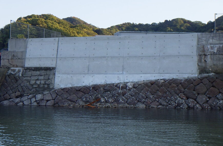 越海防第２号の３　伯方港海岸　海岸施設防災・減災対策工事